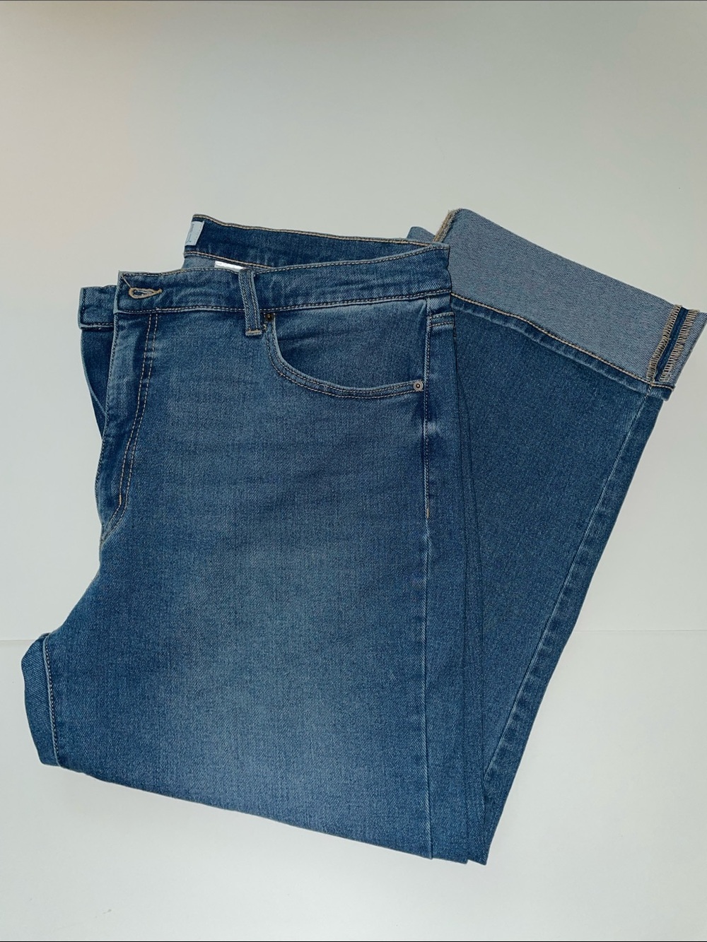Time and Tru Women's Light Blue Cropped Ankle Jeans Size 18